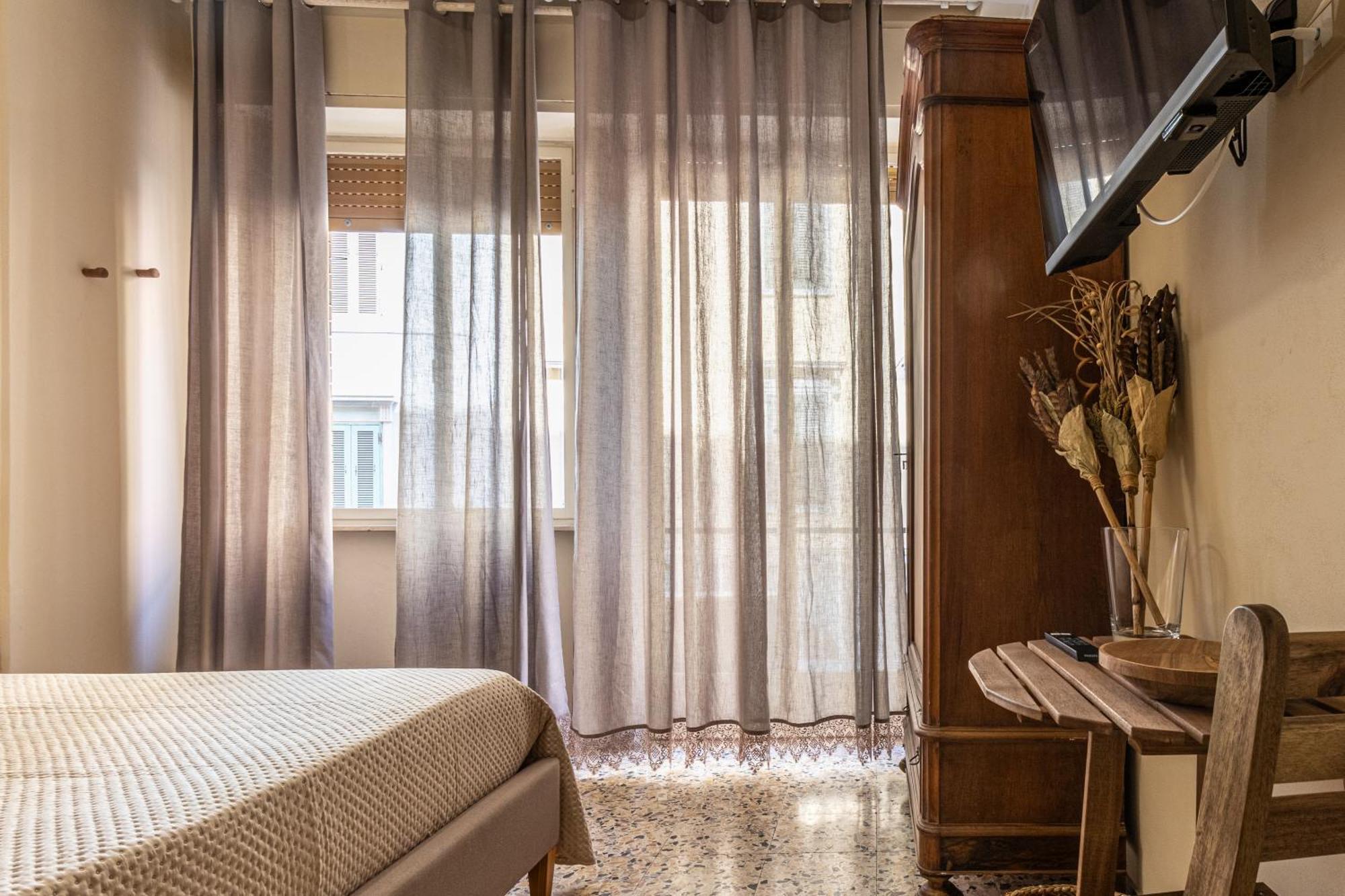 L'Erika In Citta Hotel Livorno Eksteriør billede
